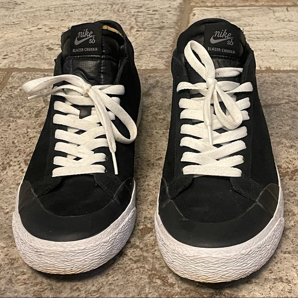 Nike sb Zoom Blazer Chukka XT shoes size 11.5